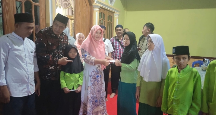 Berkah Ramadhan, Forum Jurnalis Lahat Gelar Bukber Bersama Anak Yatim dan Organisasi Media yang Ada di Bumi Seganti Setungguan