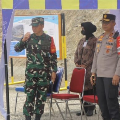 Kapolda Gorontalo Cek Personil Pengamanan Kunjungan Presiden Jokowi Di Bonebol