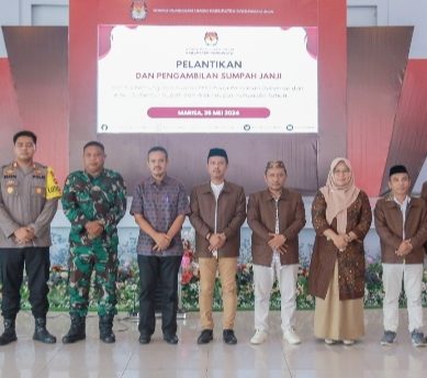 Sebanyak 312 Anggota PPS Kabupaten Pohuwato Dilantik Ketua KPU.