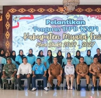 Pelantikan DPD KNPI, Pj. Bupati Ajak Pemuda Berinovasi dan Kerjasama Majukan Daerah
