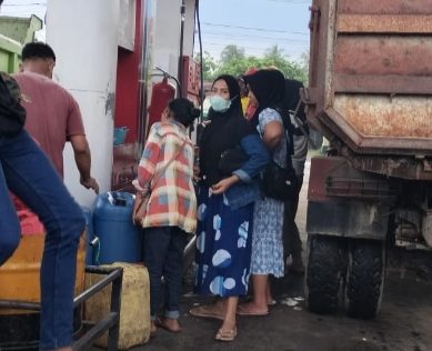 Pengisian BBM Solar Bersubsidi  Menggunakan Rekomendasi Di SPBU Marisa Dikeluhkan