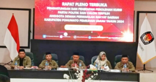 Pleno Terbuka KPU Pohuwato Tetapkan 25 Anggota DPRD Masa Bhakti 2024 – 2029
