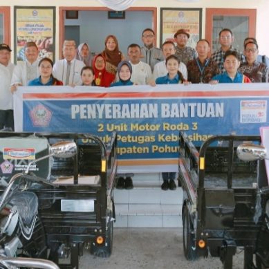 Pemkab Pohuwato Terima Bantuan Dua Unit Kenderaan Bermotor Roda Tiga Dari PT. Indomarco Prismatama
