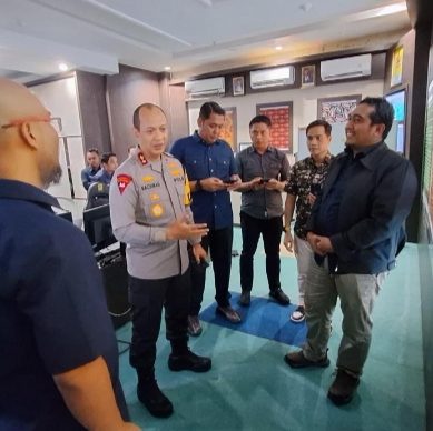 Kapolda Sumsel Koordinasi dengan GM PLN UID Sumsel Terkait Padamnya Aliran Listrik