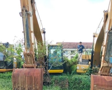 KPKNL Cek 3 Unit Alat Berat Jenis Escavator Di Polres Pohuwato