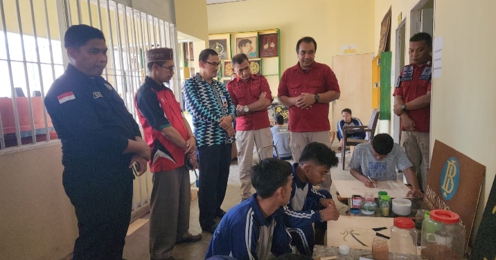 Deputi KPwBI Gorontalo Melihat Langsung Hasil Karya Warga Binaan Lapas Pohuwato