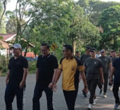 Jaga Sinergitas, Pj Bupati Bersama Ketua DPRD Lahat Olahraga Bersama Dengan Unsur Pimpinan Forkopimda