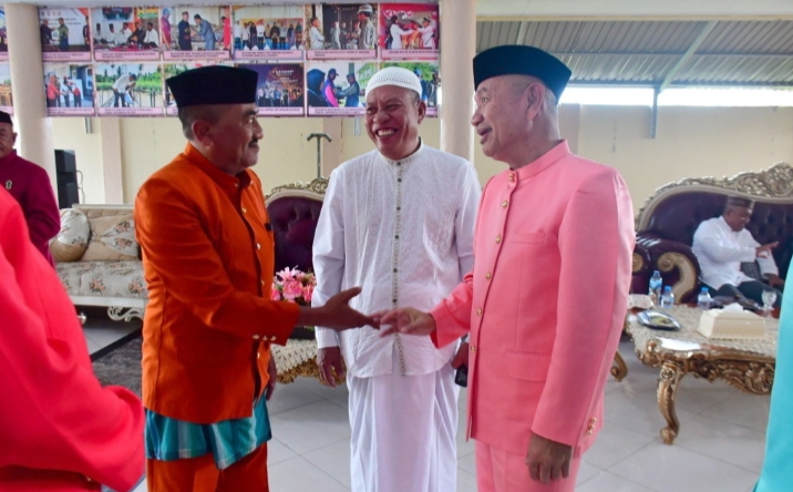 Hari Raya Idul Adha 1445 H, Bupati Pohuwato Gelar Open House Di Rujab