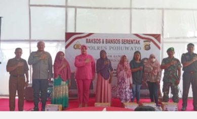 Jelang Hari Bhayangkara Ke -78, Polres Pohuwato Laksanakan Pembagian Baksos.