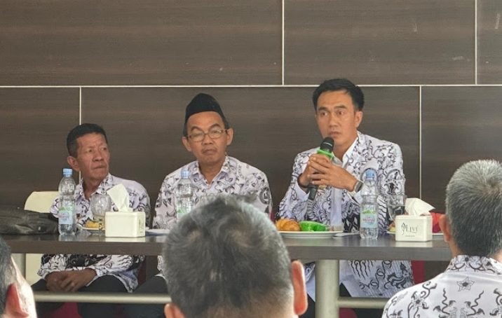 PGRI Lahat Jadwalkan Program Roadshow Langsung Turun Ke Pelosok Desa