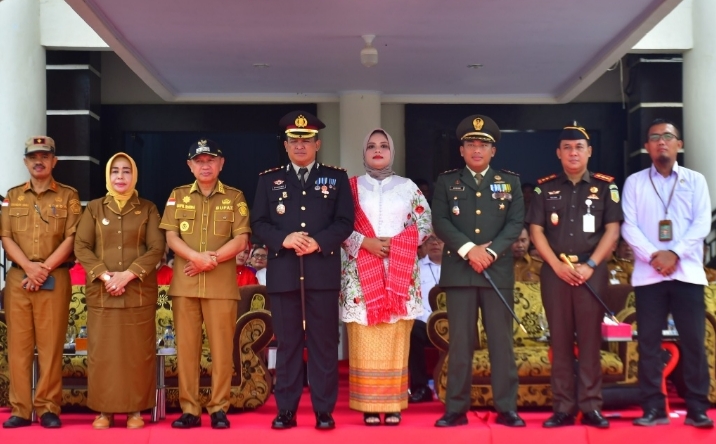 Bupati Pohuwato Saipul A. Mbuinga bersama Wakil Bupati, Suharsi Igirisa, Hadiri Upacara Peringatan Hari Bhayangkara ke – 78 Tahun 2024