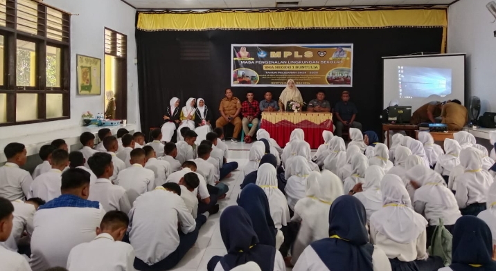 Kesbangpol Pohuwato ‘Go To School’ Kobarkan Rasa Nasionalisme 