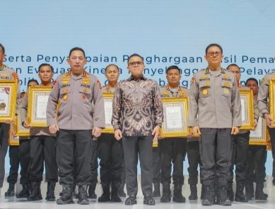 Polda Sumsel, Raih Penghargaan Reformasi Birokrasi Polri WBK WBBM Pada Musrenbang Polri 2024