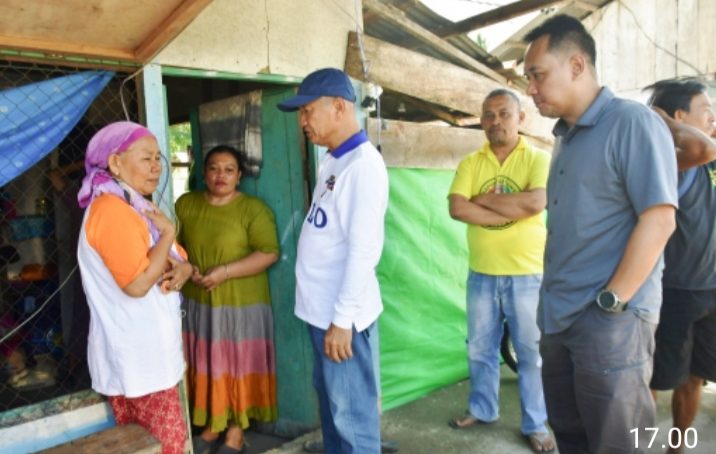 Bupati Saipul Mbuinga Di Dampingi Kajari Pohuwato Sambangi Keluarga Korban Tenggelam Di Bendungan Randangan