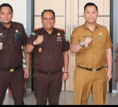 Silahturahmi Ke Kejari Muara Enim, Pj. Bupati Perkenalkan Diri dan Sampaikan Selamat Hari Adhyaksa Ke-64