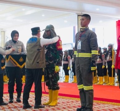 250 Personel Polri-TNI Dibekali Pelatihan Penanganan Karhutla, Kapolda Sumsel : Kita Pedomani Inpres No 3 Tahun 2020.