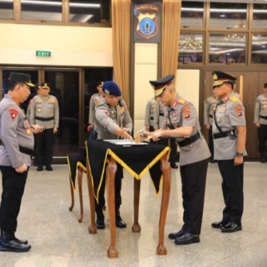 Kapolri Pimpin Upacara Kenaikan Pangkat dan Sertijab Pati Polri, Ada Kadiv Propam dan Sejumlah Kapolda
