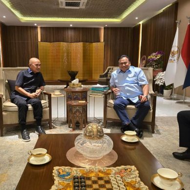 Di Jakarta, Bupati Saipul Mbuinga Temui Wakil Ketua DPR – RI Rahmad Gobel