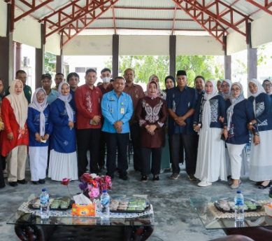 Plt Bupati Pohuwato Suharsi Igirisa, Menghadiri Acara Perpisahan ASN Dinas Pertanian