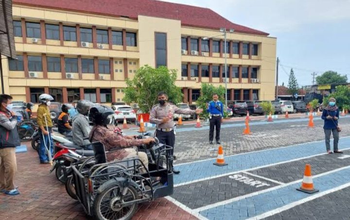 Presiden Jokowi : Berikan Kesetaraan Pelayanan, Polri Telah Membangun 19.105 Fasilitas Layanan Kaum Rentan Anak dan Penyandang Disabilitas