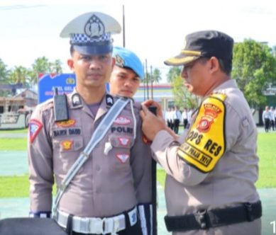 Kapolres Pohuwato AKBP Winarno, S.H., S.I.K., Pimpin Apel Pasukan Operasi  Zebra Otanaha 2024