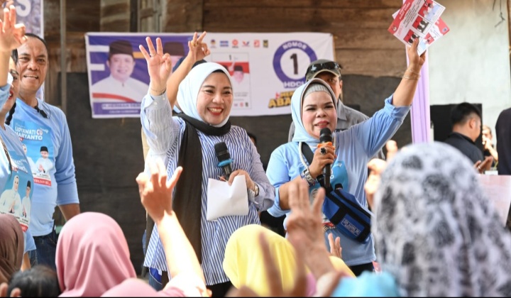 Warga Desa Suka Cinta dan Negeri Agung Membludak Hadiri Kampanye Dialogis Cabup Lahat Hj Lidyawati