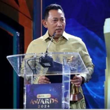 Kerendahan Hati Kapolri Kala Diganjar Tokoh Inklusi Peduli Kelompok Rentan