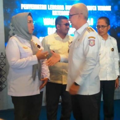 Terima  Siddhakarya  2024 Untuk Kategori Bupati/Wali Kota Terbaik,  Pohuwato Di Wakili Kadisnakertrans