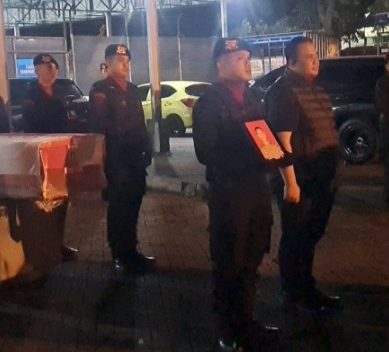 Kapolri Beri Kenaikan Pangkat Anumerta ke Almarhum AKP Ulil Ryanto