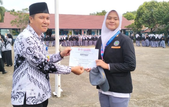 HGN Ke-79 Tahun, Siswa SMA Unggul Negeri 4 Lahat Toreh Prestasi Gemilang
