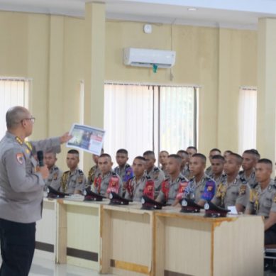 Irwasda Polda Gorontalo Berikan Pembekalan Kepada Siswa Angkatan 52