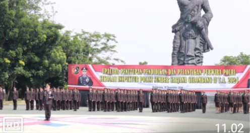 Di Hadapan 100 Perwira Remaja SIPSS Batalyon Ksatria Sadacara, Irwasum Tekankan Integritas Dan Profesionalisme