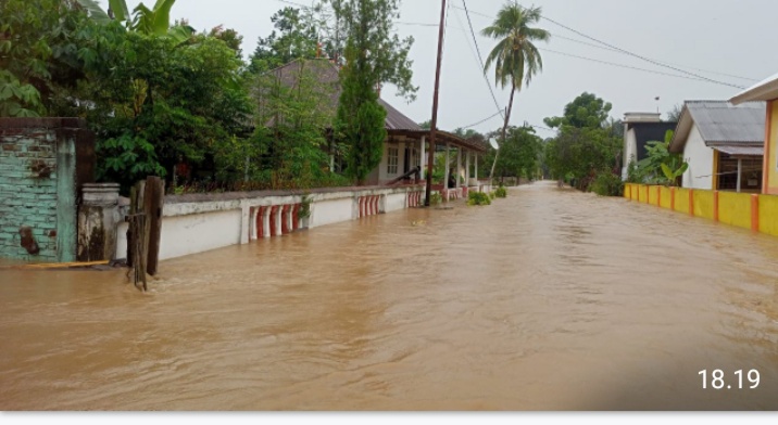 Desa Londoun Poptim Banjir, 60 KK Terdampak Dan Ketinggian Air 1 Meter