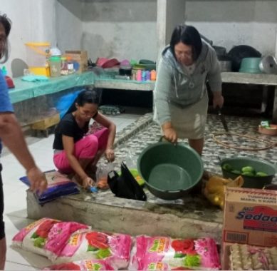 Pemdes Londoun Buka Dapur Umum