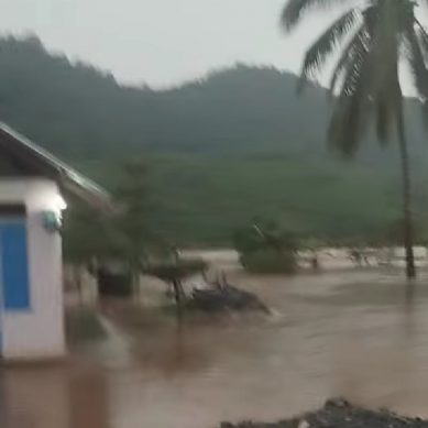Luapan Sungai Randangan, 20 Rumah Di Dusun Bina Karya Desa Tirto Asri Tergenang Air