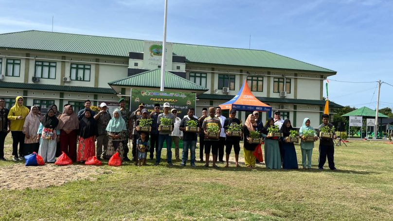 Gerakan Pasar Di Lapangan Kodim 1313 Pohuwato Bantu Warga Hadapi Ramadhan