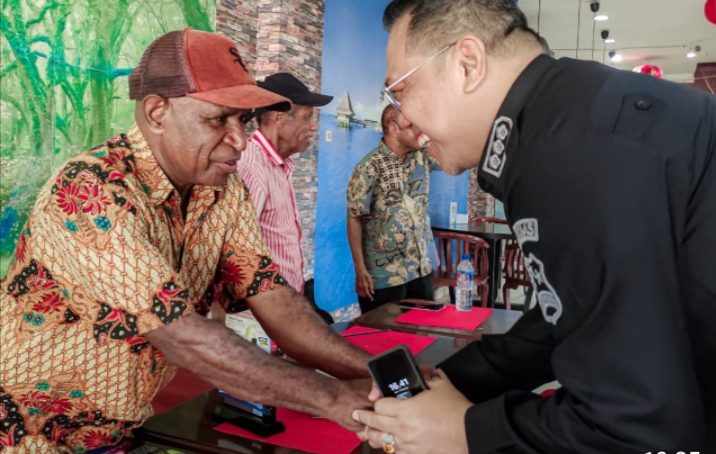 Temui Tokoh di Jayapura, Ada Pesan Penting dari Kasatgas Humas Ops Damai Cartenz 2025