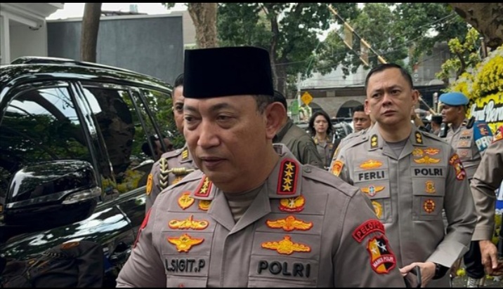 Kapolri Melayat ke Rumah Duka Eks Wakapolri: Polri Kehilangan Sosok Syafruddin