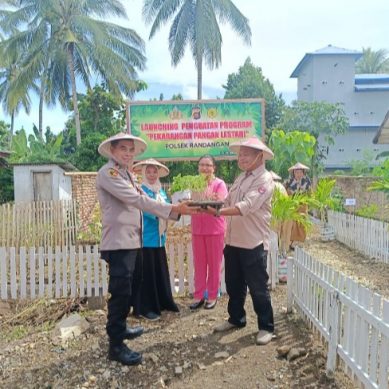 Melalui Pendekatan Terintegrasi, Polsek Randangan Launching Penguatan Program Pekarangan Pangan Lestari