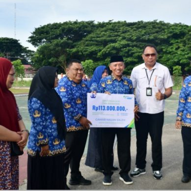 Apel Korpri, Wabup  Iwan Adam Serahkan Santunan Dana Duka