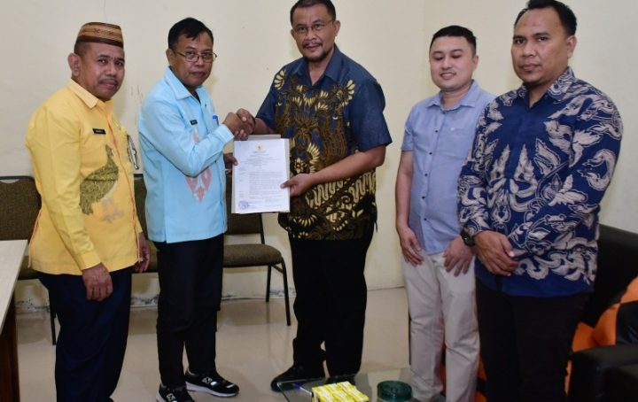 Plh.Sekda Pohuwato Terima SK Mendagri Pengangkatan Kepala Daerah