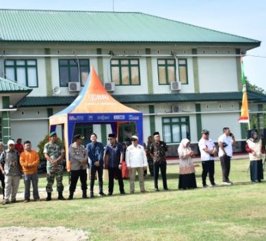 Bupati Pohuwato Hadiri Kegiatan Pasar Murah Di Halaman Makodim 1313