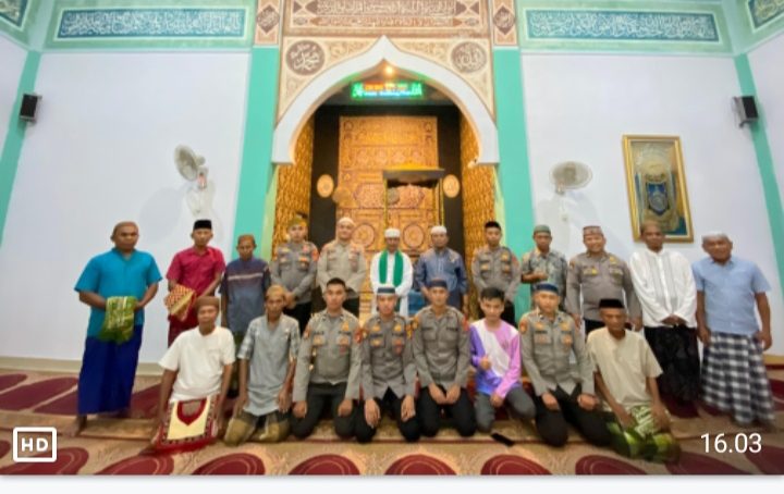 Safari Ramadhan, Samapta Polda Gorontalo Salurkan Al-Qur’an ke Masjid