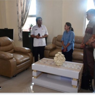 Bupati Saipul Mbuinga Terima Audience Tim Evaluasi Program Kakao Tahap Pertama Tahun 2024