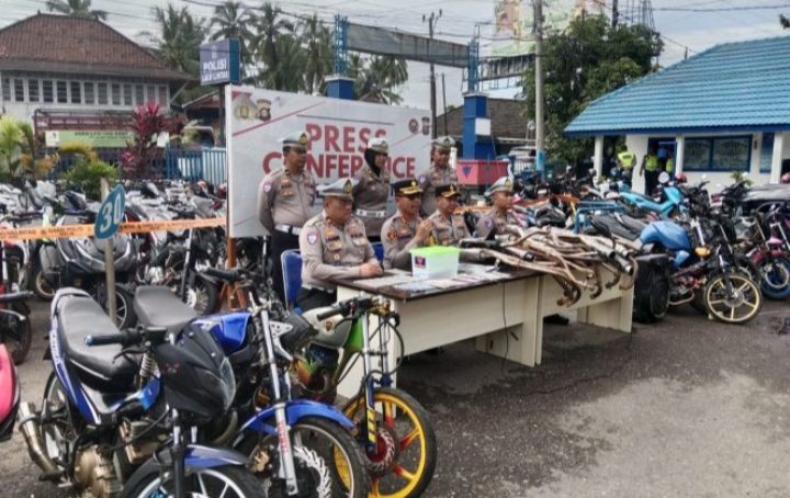 Press Conference Hasil Penertiban Balap Liar Di Kecamatan Pajar Bulan Kabupaten Lahat