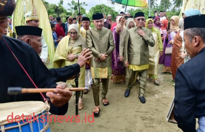 Prosesi Mopotilolo Bupati dan Wakil Bupati Pohuwato Di Mulai Dari Popayato Barat