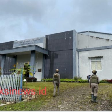 Satgas Ops Damai Cartenz-2025 Amankan Ibadah Minggu di Gereja Bethel Indonesia, Oksibil