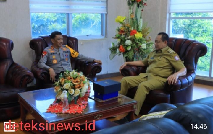 Kapolda Gorontalo Jalin Silaturahmi Dengan Gubernur, Perkuat Sinergi Kamtibmas