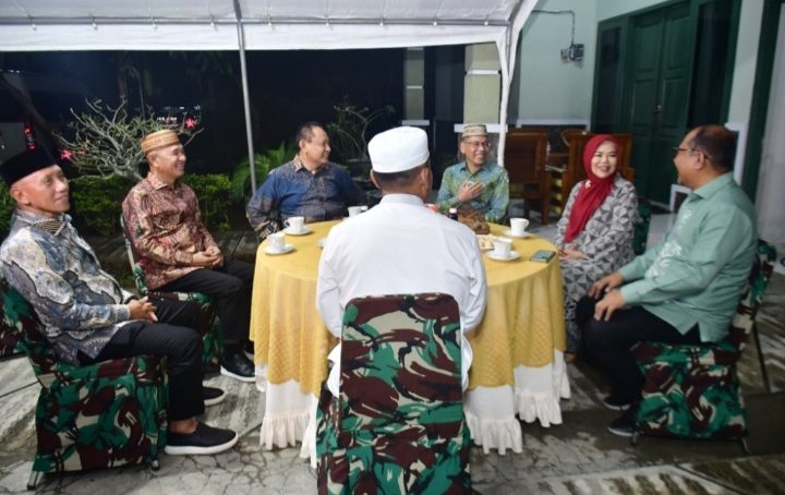 Open House Di Korem 133 NW, Bupati  Saipul A. Mbuinga, bersama Wabup Iwan S. Adam, Turut Mendampingi Gubernur  serta Wagub Gorontalo