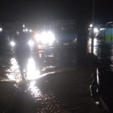 Hujan Mengguyur, Sungai  Meluap Pasar Popayato Banjir